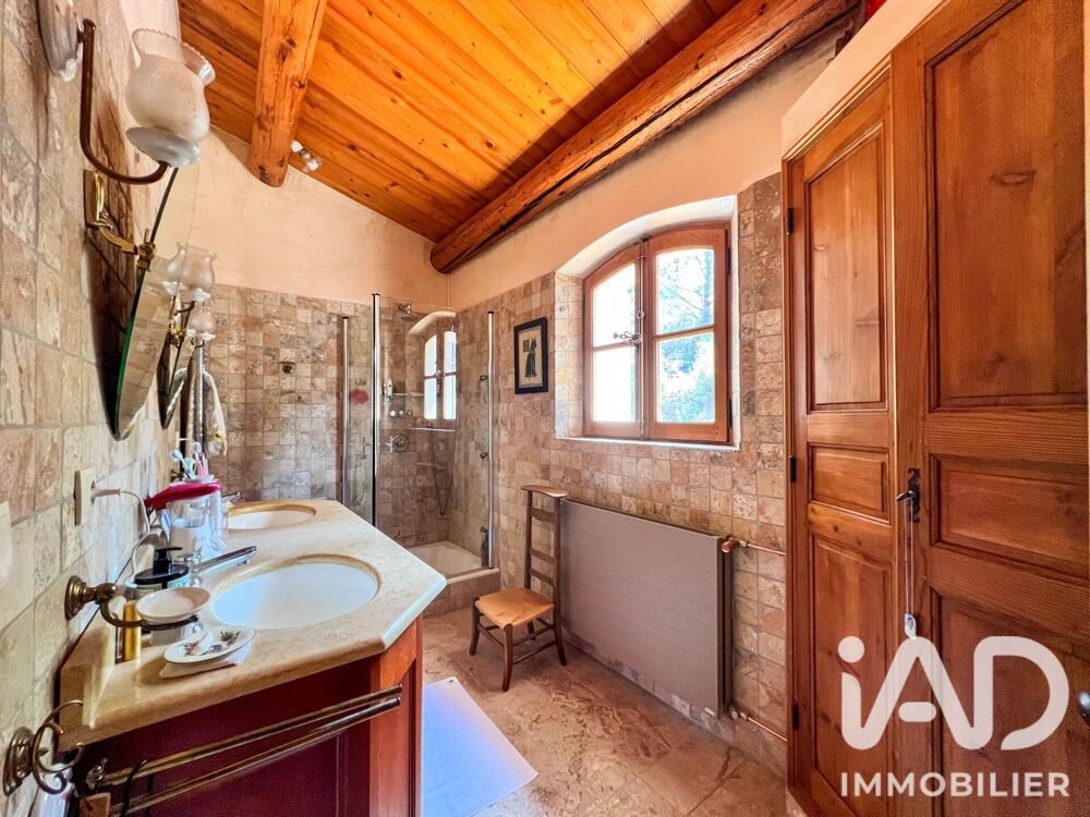 à vendre  Maison Hyères (83400)