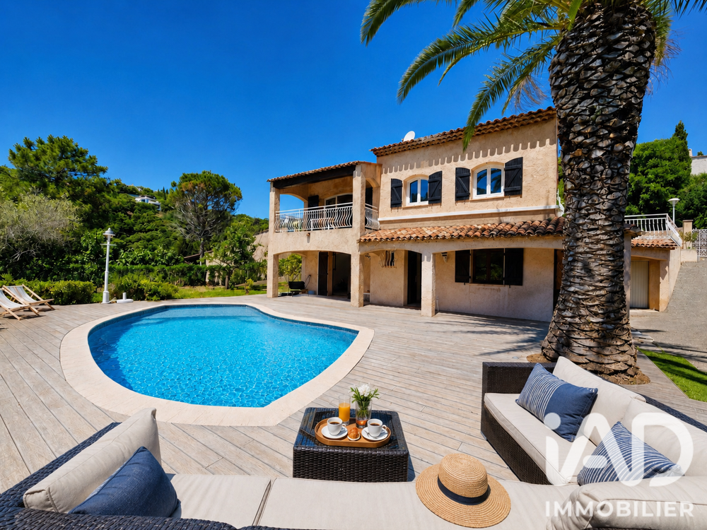 vente Maison - 6 pièce(s) - 149 m² Mandelieu-la-Napoule (06210)