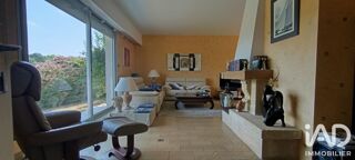 Vente Maison Vente Maison traditionnelle 6 pièces Carignan-de-bordeaux