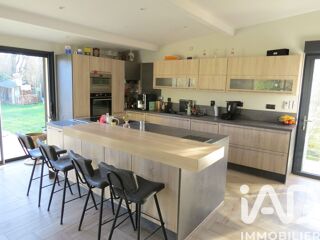  Maison à vendre 11 pièces 272 m²