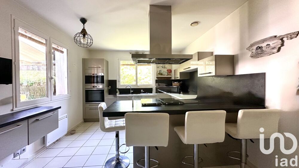 Vente Maison Vente Maison traditionnelle 7 pièces Arès