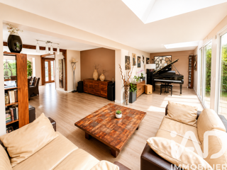  Maison � vendre 11 pi�ces 240 m�