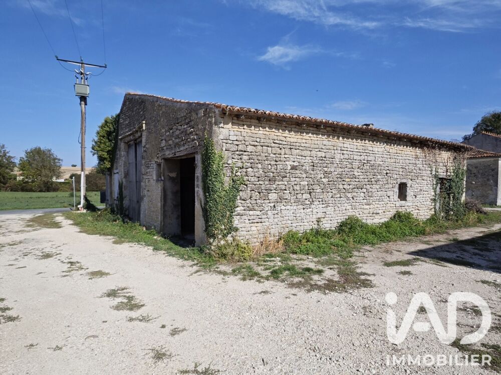 Vente Maison Vente Grange 2 pièces Paillé