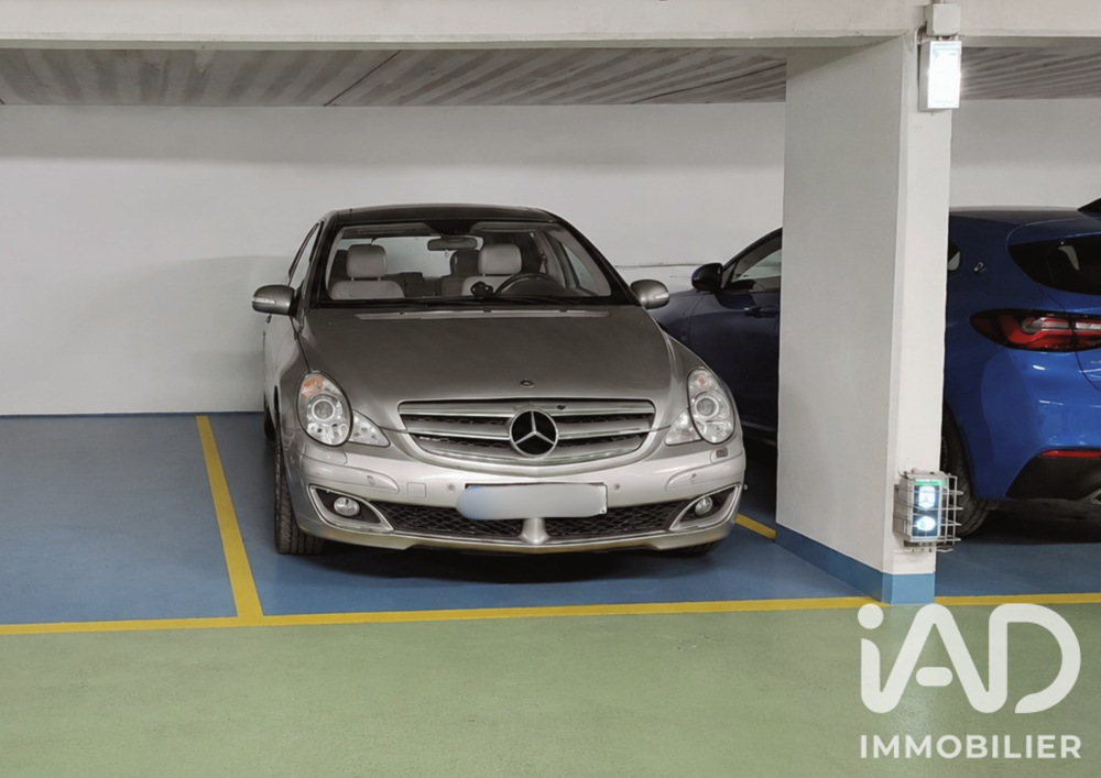 Vente Parking/Garage Vente Parking 12 m&sup2; Paris 19
