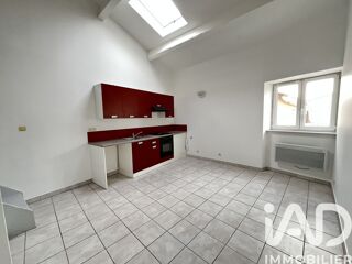  Appartement à louer 3 pièces 74 m²