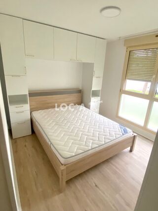  Appartement � louer 4 pi�ces 82 m� Couternon