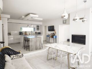  Maison à vendre 15 + pièces 473 m²