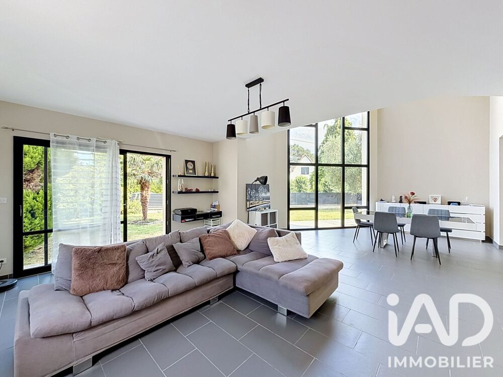 Vente Maison Vente Maison d'architecte 6 pièces Saint-ouen-du-tilleul