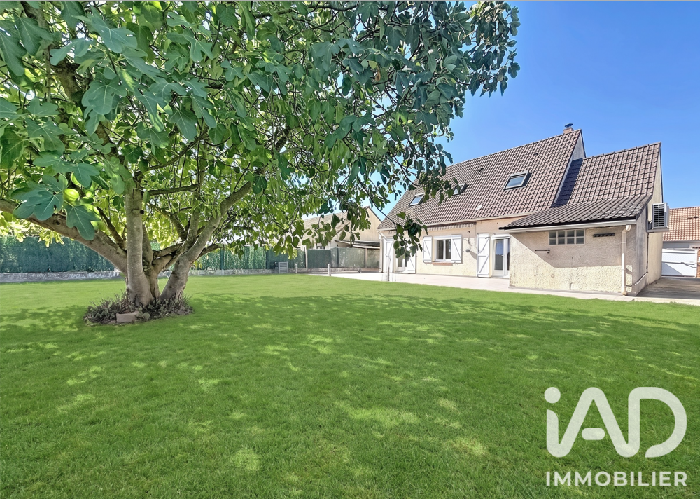 Vente Maison Vente Maison traditionnelle 7 pièces Les chapelles-bourbon