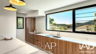 Vente Maison Vente Maison/villa 7 pièces Carqueiranne