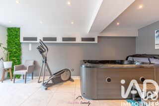  Maison à vendre 13 pièces 305 m²