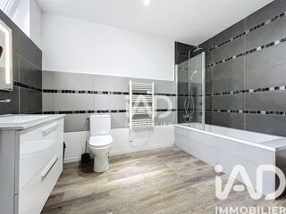  Immeuble à vendre 247 m²