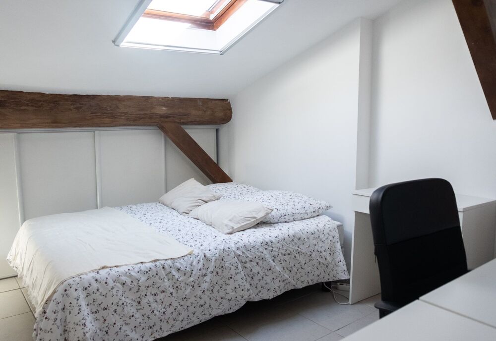 1070€ CC / Mois - A SAISIR DE SUITE !! MASSENA à LYON....