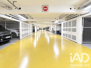 Vente Parking/Garage Vente Parking 15 m&sup2; Paris 6