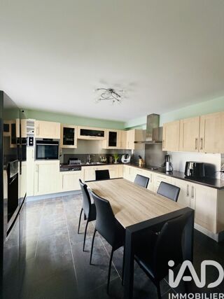  Maison à vendre 9 pièces 255 m²