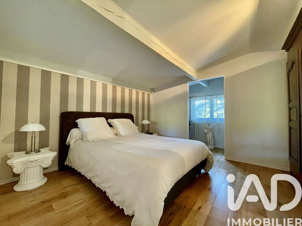 à vendre  Maison La Tour-de-Salvagny (69890)