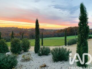  Maison à vendre 15 + pièces 760 m²