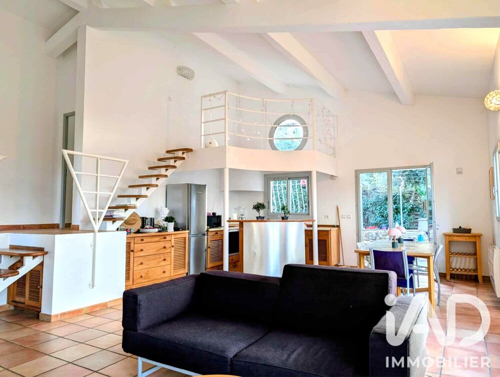 Vente Maison Vente Maison traditionnelle 5 pièces Pierrefeu-du-var
