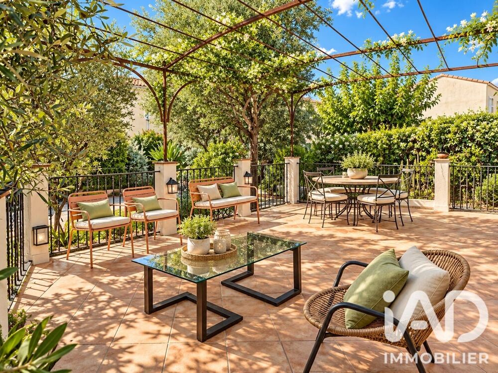 Vente Maison Vente Maison/villa 6 pièces Bormes-les-mimosas