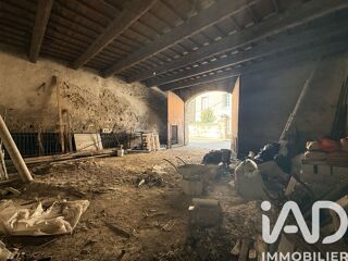  Parking / Garage à vendre 100 m²