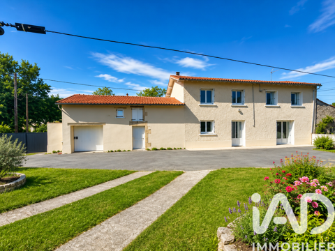   Vente Maison de village 5 pièces Maison - 5 pièce(s) - 132 m²