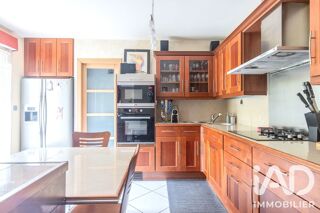  Maison à vendre 8 pièces 180 m²