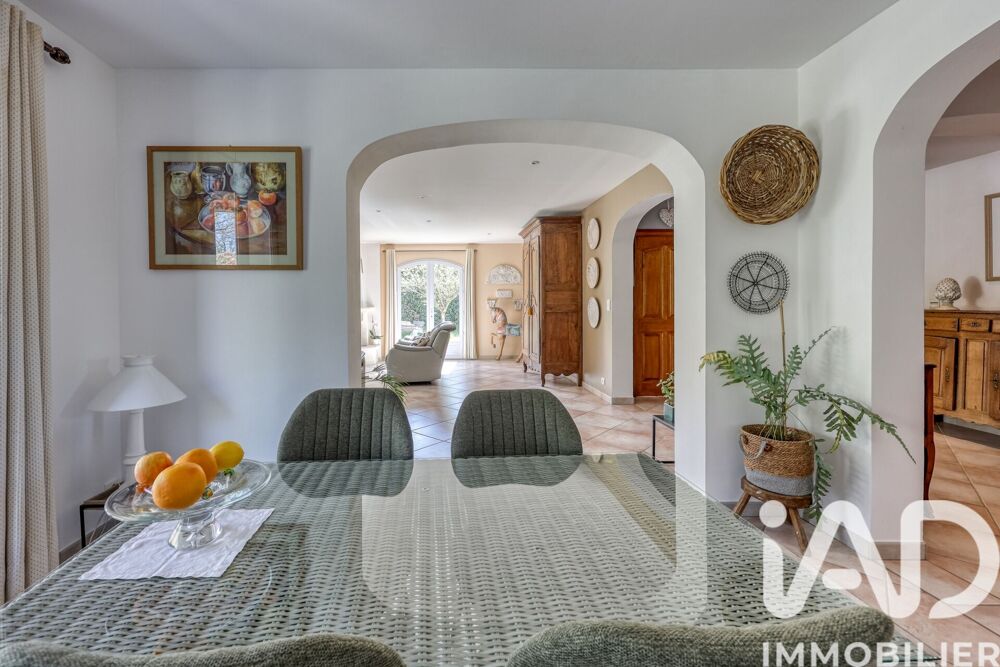 vente Maison - 5 pièce(s) - 163 m² Bagnols-en-Forêt (83600)