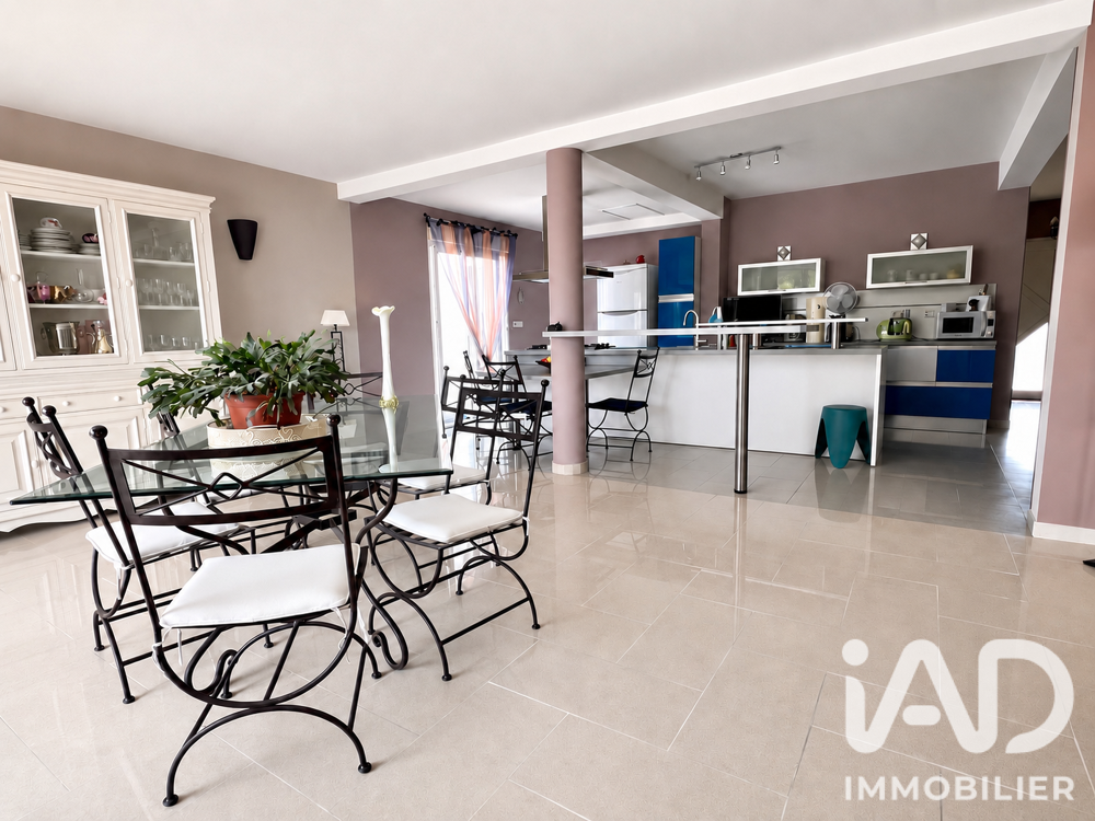 Vente Maison Vente Maison traditionnelle 8 pièces Marolles