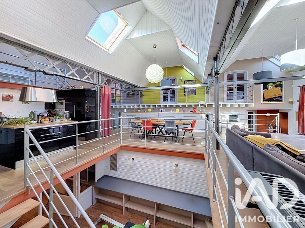Maison 10 pièces 322 m² · à Erquinghem-le-Sec · 322 m² · 695 000 €