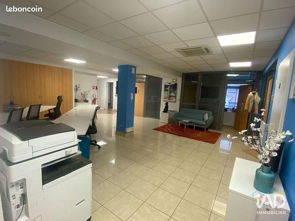   Vente Bureaux 212 m&sup2; 