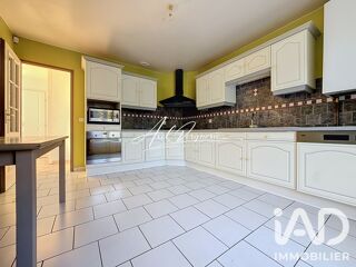  Maison à vendre 8 pièces 268 m²