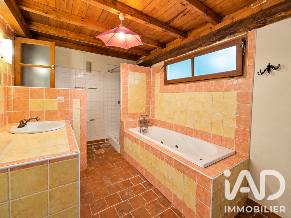 à vendre  Maison Moustiers-Sainte-Marie (04360)