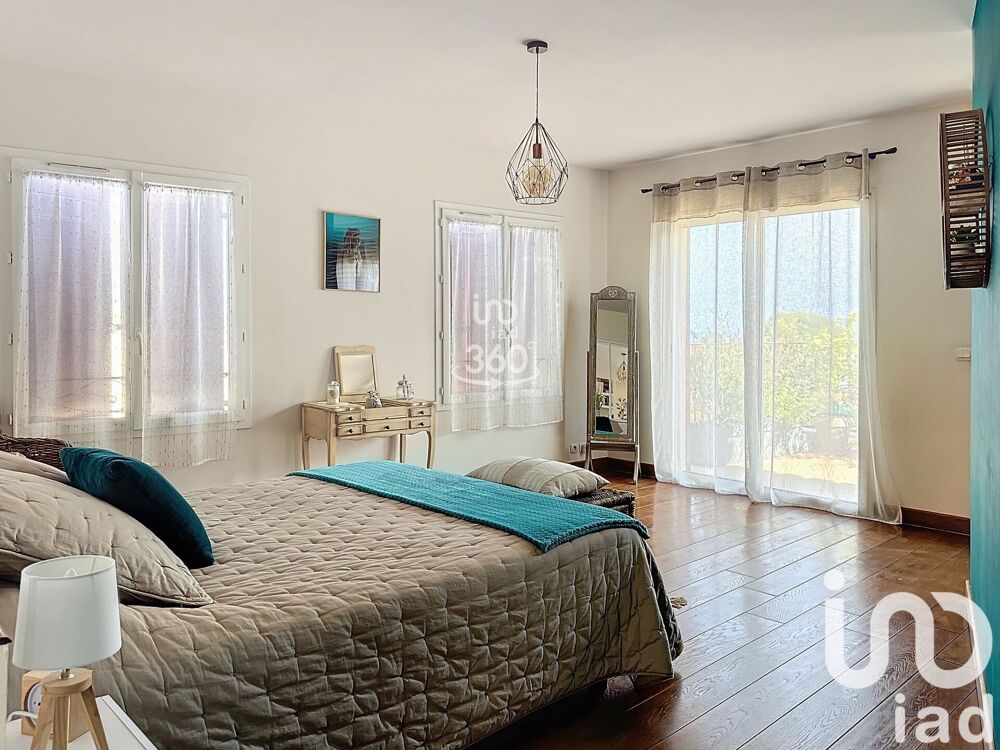à vendre  Maison Carqueiranne (83320)