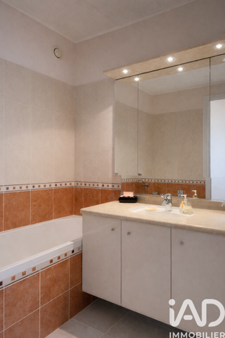  Appartement � vendre 4 pi�ces 83 m�