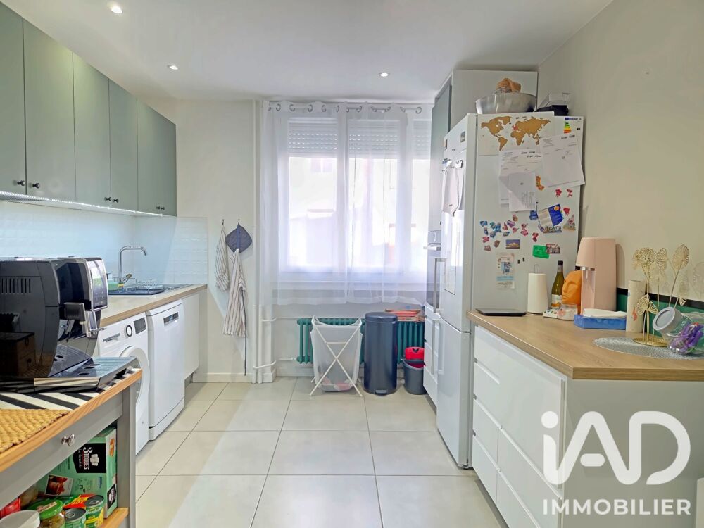 Appartement 3 pièces 64 m² · à Saint-Étienne · 64 m² · 85 000 €