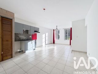  Immeuble � vendre 249 m�