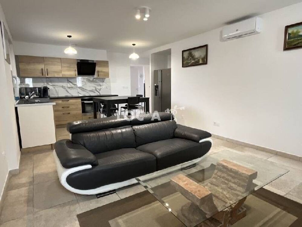 location Appartement - 3 pi�ce(s) - 64 m� Saint-Priest (69800)