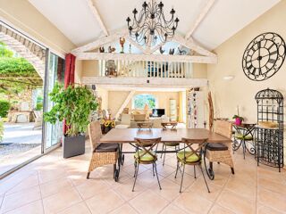 Maison à vendre 9 pièces 300 m²