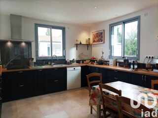  Maison � vendre 10 pi�ces 212 m�
