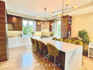  Appartement � vendre 4 pi�ces 131 m�