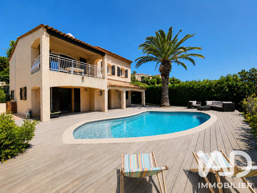 vente Maison - 6 pièce(s) - 149 m² Mandelieu-la-Napoule (06210)