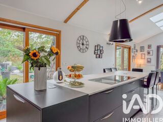  Maison à vendre 8 pièces 213 m²