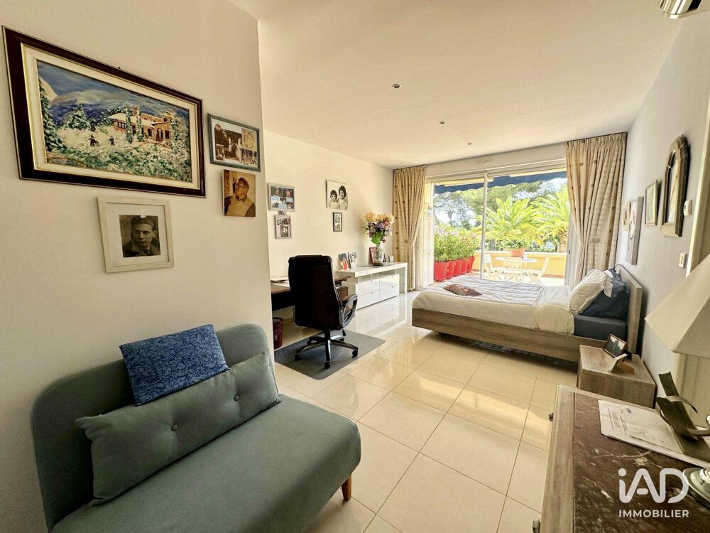 à vendre  Appartement Saint-Raphaël (83700)