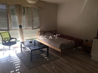 Appartement à louer 1 pièce 34 m²