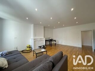  Appartement à louer 5 pièces 137 m²