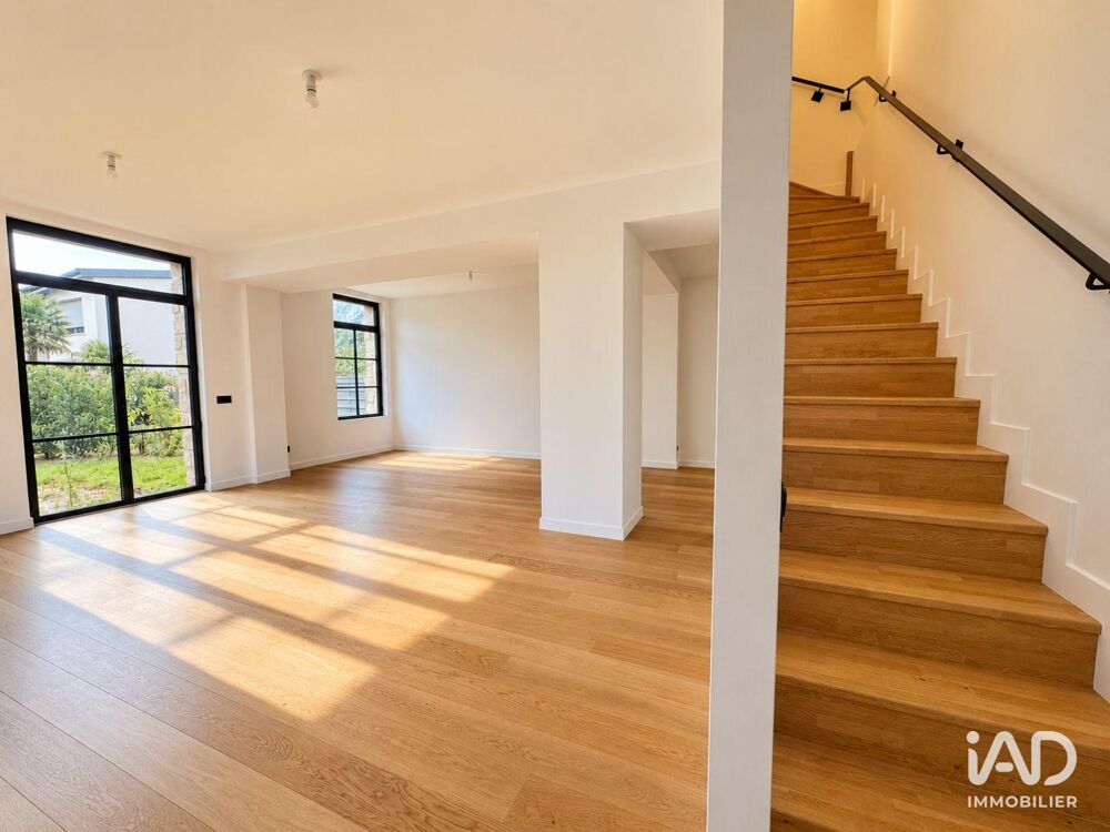 à vendre  Maison Vaucresson (92420)