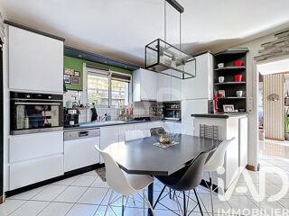  Maison à vendre 9 pièces 201 m²