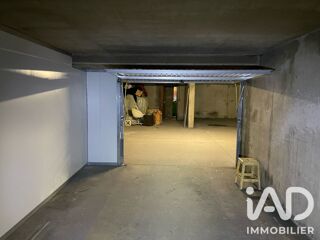  Parking / Garage à vendre 132 m²