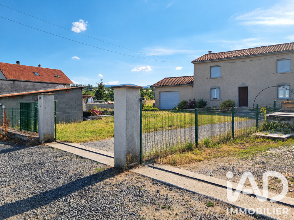 Vente Maison Vente Maison/villa 6 pièces Chalain-d'uzore