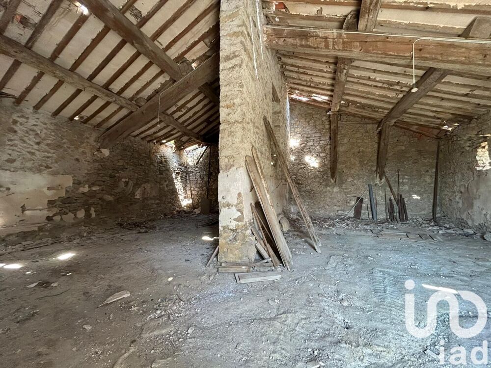 Vente Parking/Garage Vente Garage 107 m&sup2; Villesèque-des-corbières